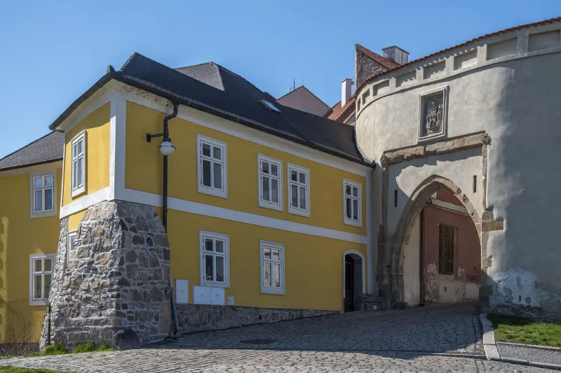 Královské město Kadaň a nejužší ulička v Čechách | bignews.cz