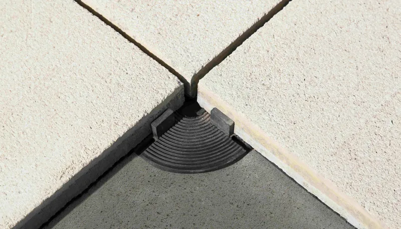 TERASOVÁ DLAŽBA NA BALKÓN I NA ZAHRADU | bignews.cz