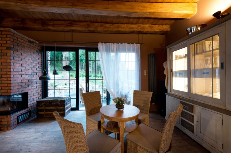 Proměna star&eacute;ho ml&yacute;na na idylick&eacute; m&iacute;sto | bignews.cz