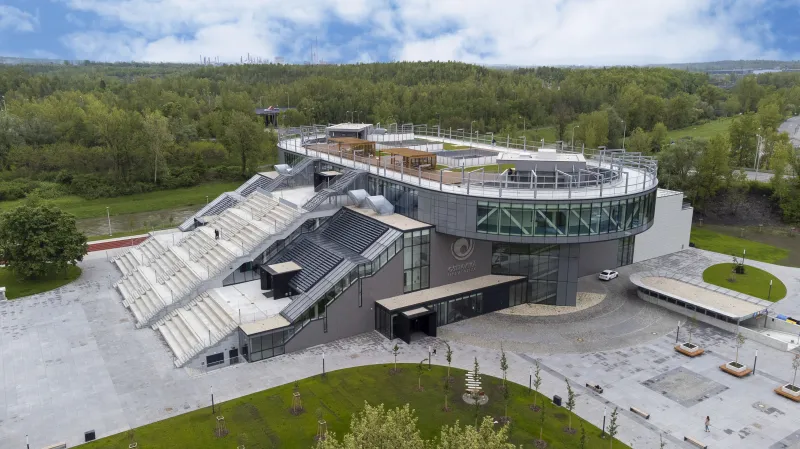 SOUČASNÁ ARCHITEKTURA: Atraktivní Černá louka  | bignews.cz