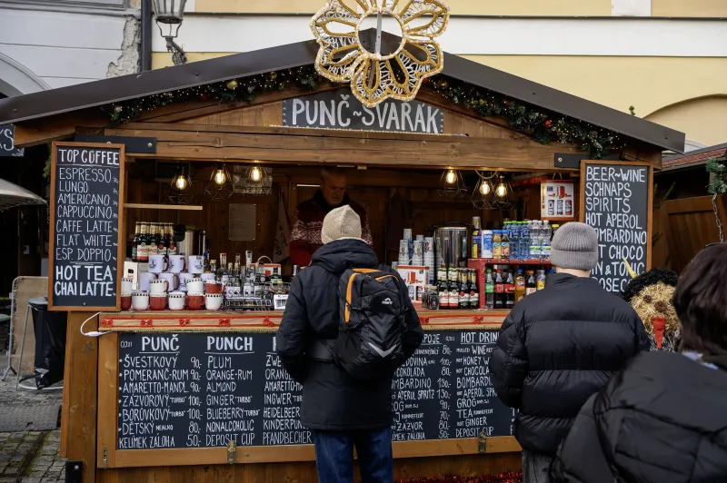 Advent: čas světla a nových začátků i ve stavebnictví | bignews.cz