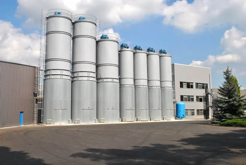 HET více než barvy | bignews.cz