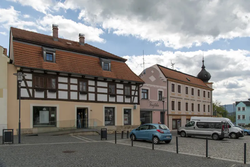 Nová moderní knihovna uprostřed historického centra | bignews.cz