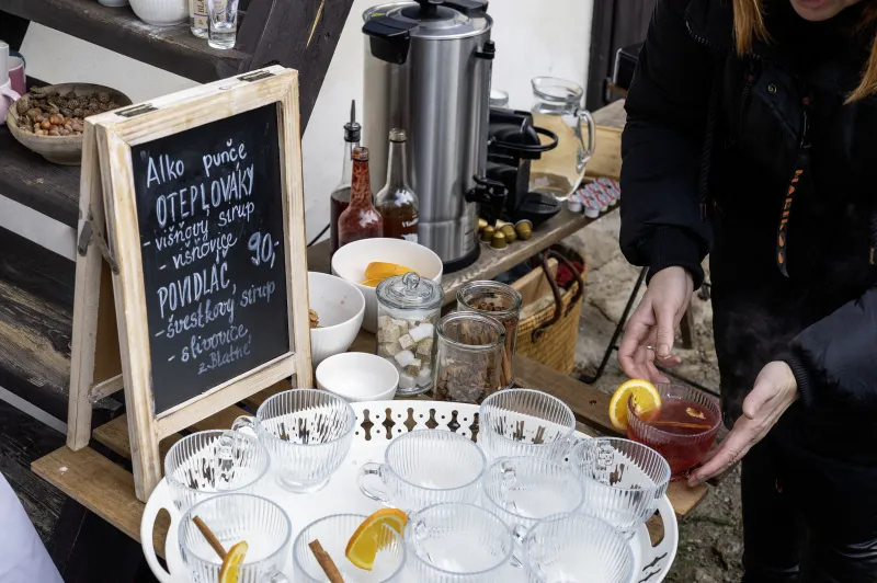 Advent: čas světla a nových začátků i ve stavebnictví | bignews.cz