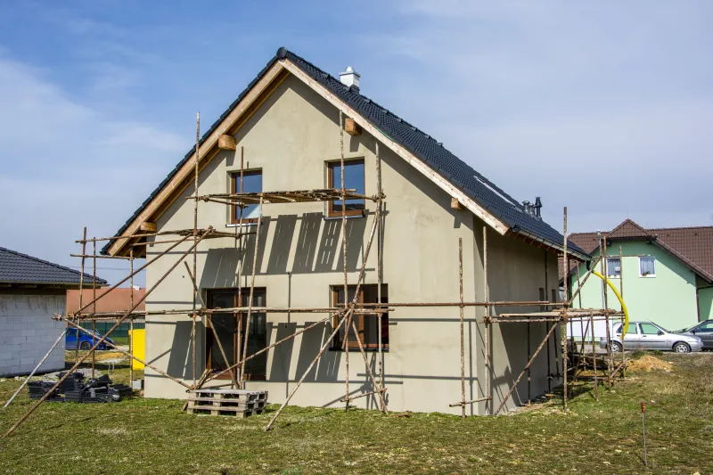 Lité podlahy – anhydrit VS cement? | bignews.cz