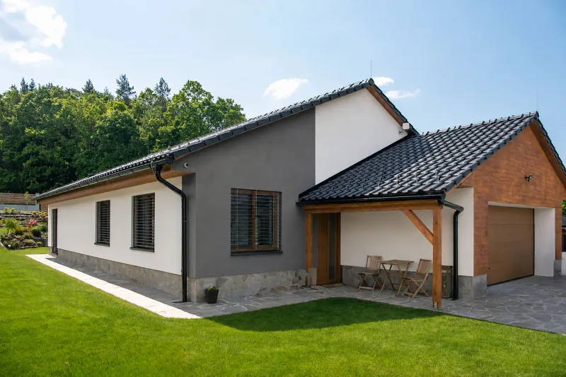 Tmav&aacute; fas&aacute;da může i nemus&iacute; b&yacute;t probl&eacute;m | bignews.cz