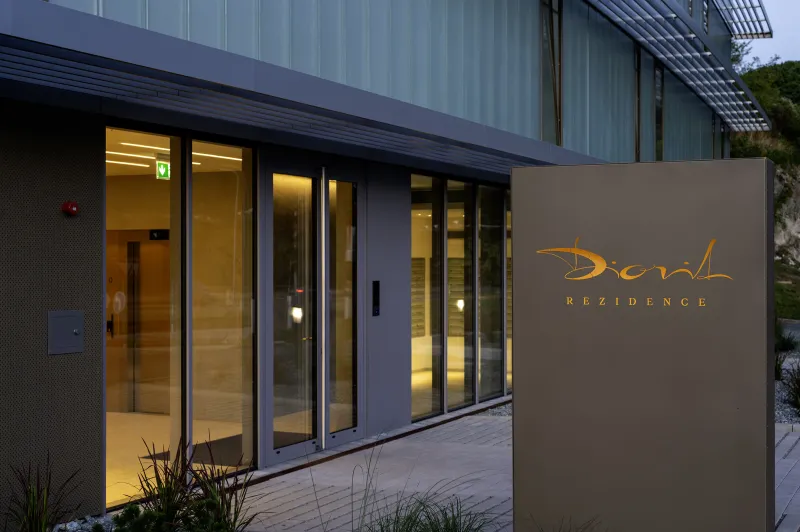 Architektura formovan&aacute; lomem | bignews.cz